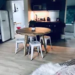 Апартаменты Duplex Centre Historique Abbaye Aux Hommes